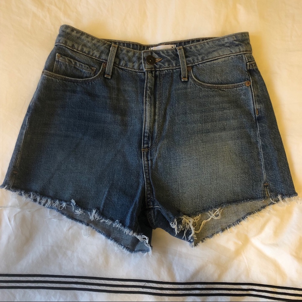 Paige ‘Margot’ short